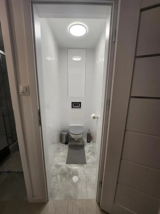 Moon Apartment Вроцлав
